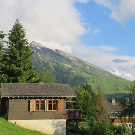 Bright Mountain View & Access Horská chata *